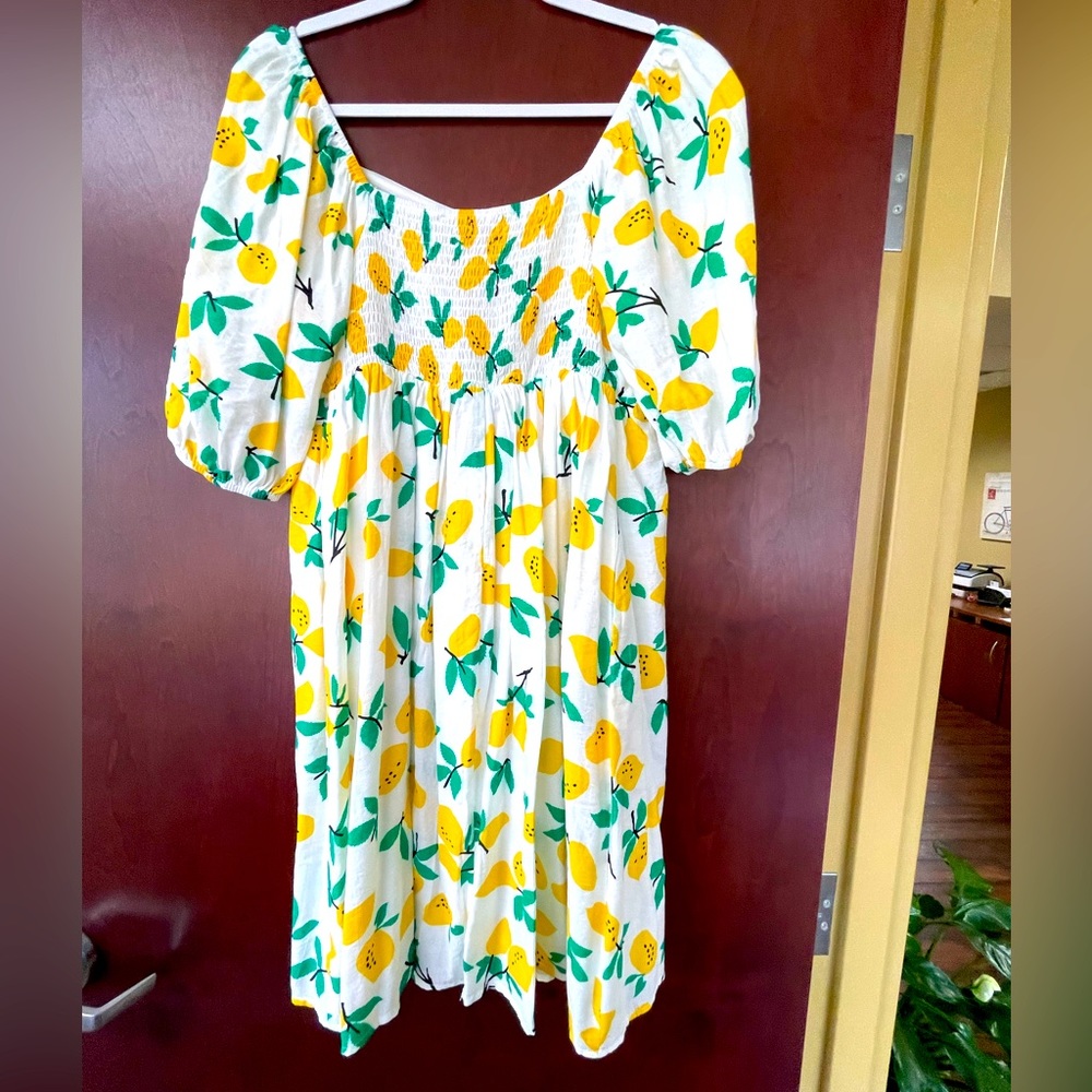 Davi & Dani Lemon Dress Size Medium - Picture 3 of 6